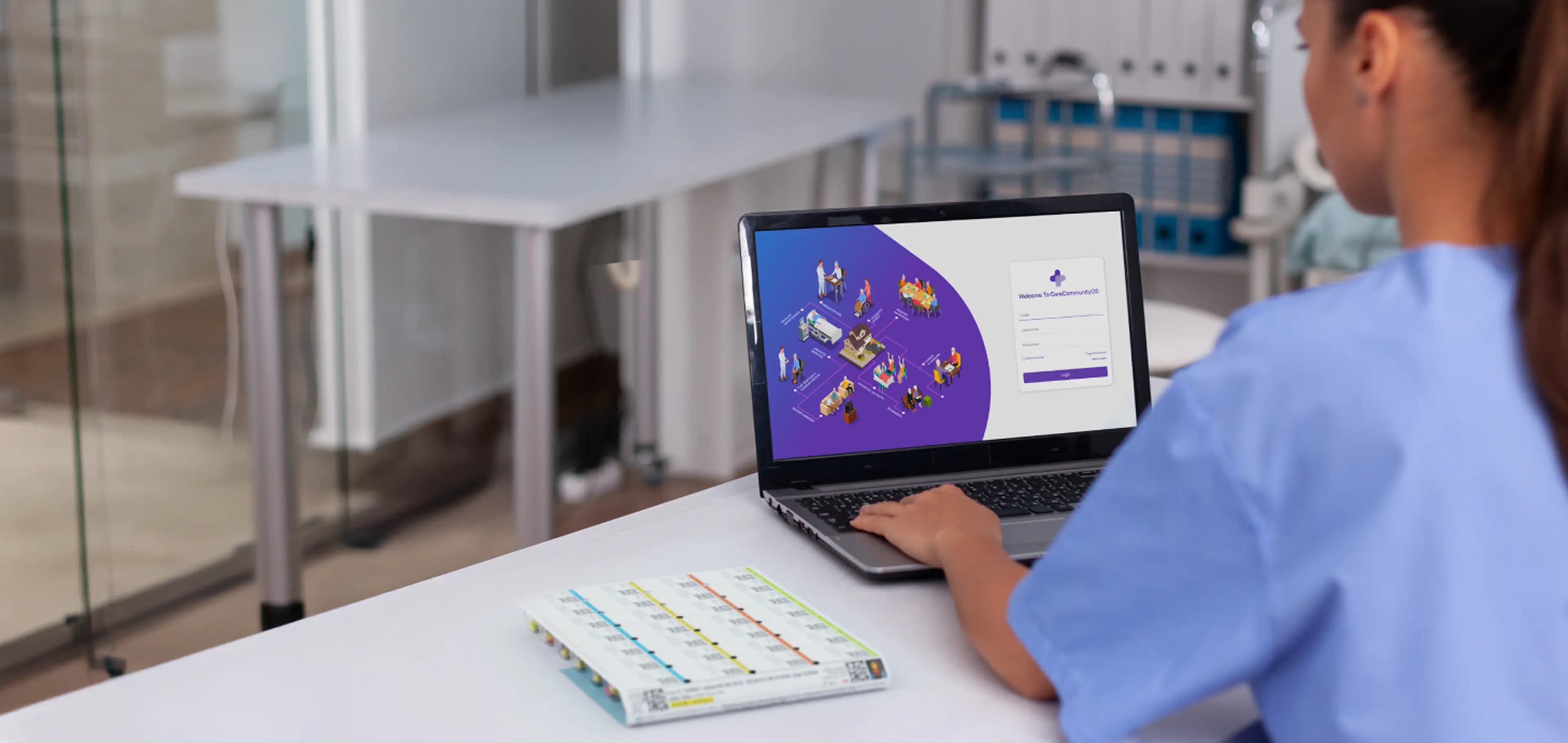 DoseMinder smart pill box with advanced medication reminders